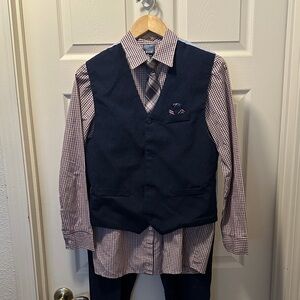 Izod Blue Vest with Red Checkered Shirt and Plaid Tie (Size 20)